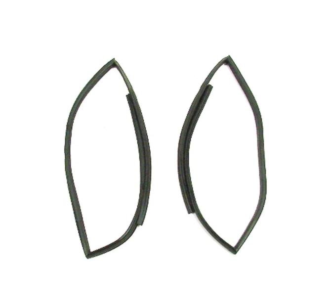 AMD Roof Rail Weatherstrips, Pair, 66-77 Bronco Hardtop or Pickup X622-4666-P