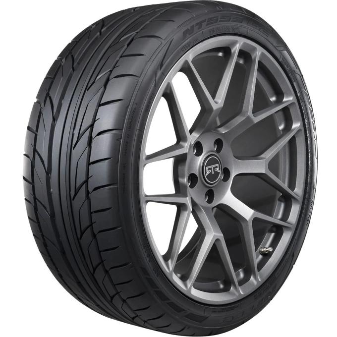 Nitto NT555 G2 Tire 245/35ZR20XL 95W 555811
