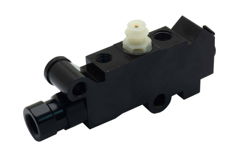 Disc/Drum Brake Proportioning Valve, Black, GM Style Classic Truck