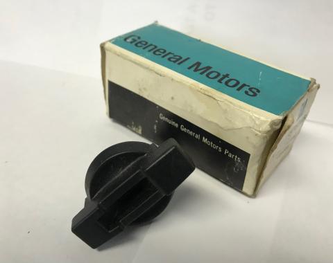 GM 1984-1991 Chevrolet/GMC Truck Uncoded Lock Cylinder, NOS 15576146