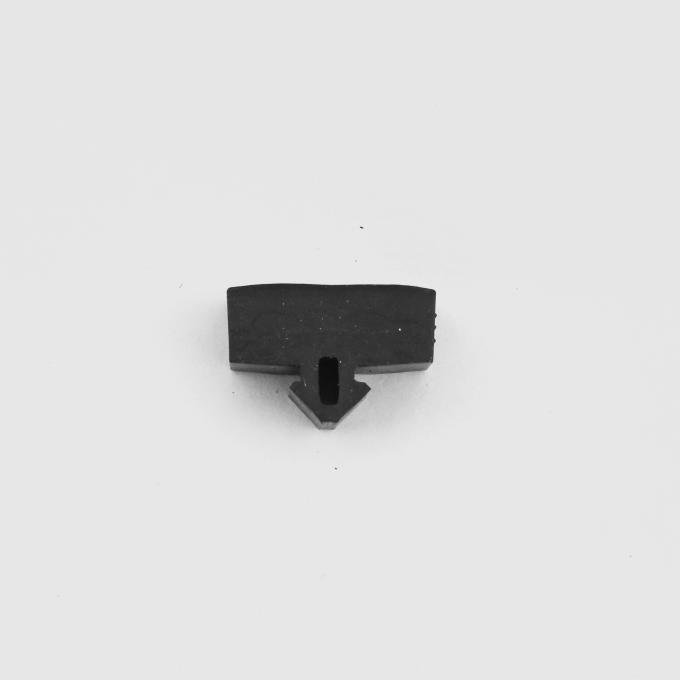 Detroit Muscle Technologies Mopar 66 Valiant 70 Roadrunner 71-72 Fury Decklid Trunk Bumper 2602675 CHR2602675