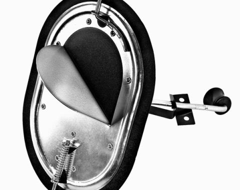 Dynacorn 67-72 Kick Panel Vent Door RH 1009A