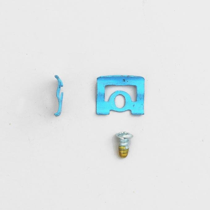Detroit Muscle Technologies 1970 Chrysler / Dodge / Plymouth Mopar 6002688 Window Reveal Trim Clip & Screw CHR6002688