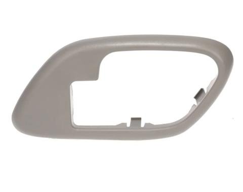 AMD Front Door Handle Bezel, without Power Door Lock Hole, RH, Gray, 95-00 Chevy GMC C/K OBS Pickup Truck SUV X540-4095-2GRYR