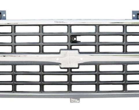 Key Parts '88-'93 Chrome and Black Grille for Trucks with Composite Headlights 0852-043G