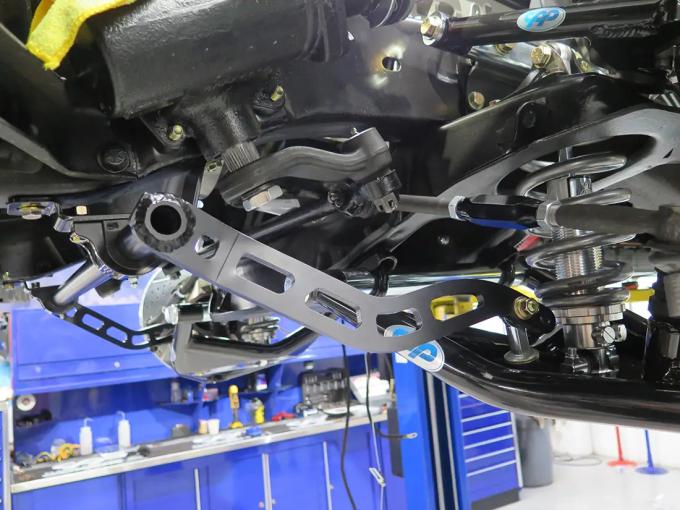 Classic Performance High Clearance 1 1/4" Front Sway Bar Kit, 1963-87 Chevy 1/2 Ton 6387HCSBK-125