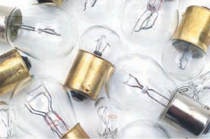 OER 1985-91 Emergency Bulb Kit - 12 pcs (1157, 1157A, 1155, 168) *XX104